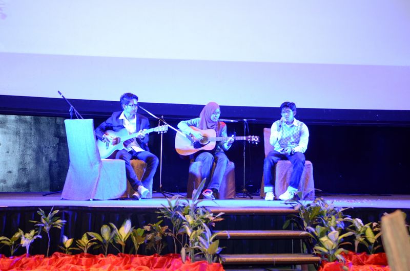 Hi tea alumni  14  205